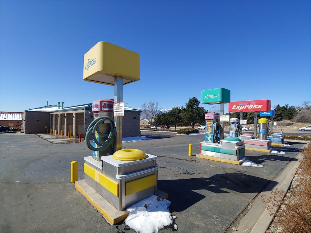 Lotus Car Wash: 5155 Austin Bluffs Pkwy, Colorado Springs, CO 80918
